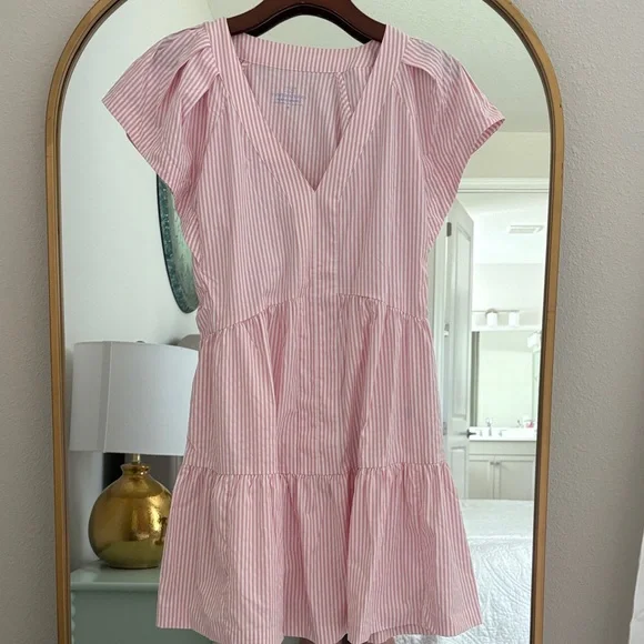 Vineyard Vines Harbor dress - Picture 1 of 2